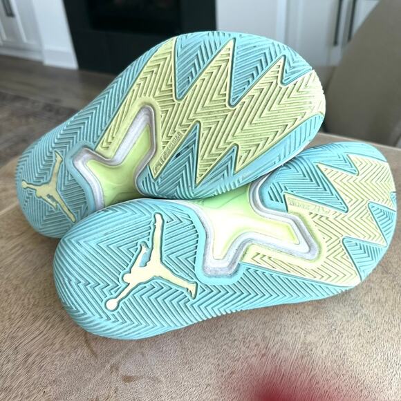 Men's Size 9 Air Jordans One Take White Copa Lime - Very Good Condition - Picture 6 of 9